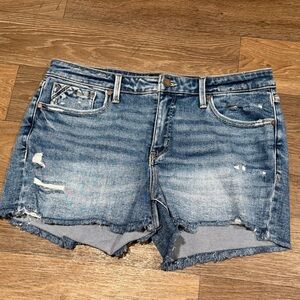 Buckle Women’s Distressed Blue Jean Shorts